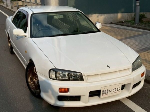 1999 Nissan Skyline